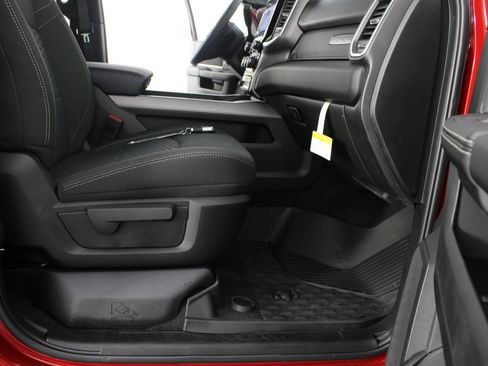 New 2026 RAM 2500 Big Horn AWD/4WD image 19