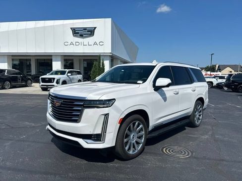 Used 2021 Cadillac Escalade Premium Luxury Platinum AWD/4WD image 2