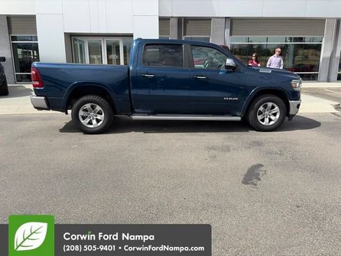 Used 2022 RAM 1500 Laramie AWD/4WD image 4