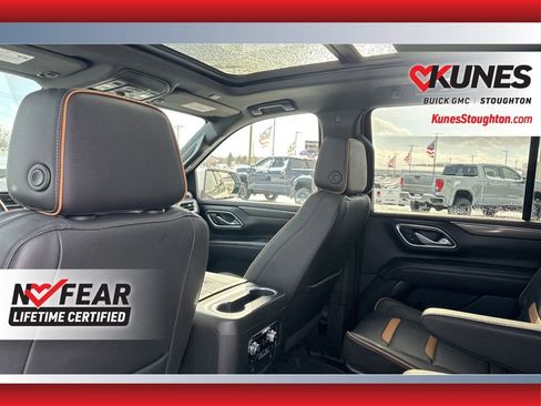 Used 2024 GMC Yukon AT4 image 40