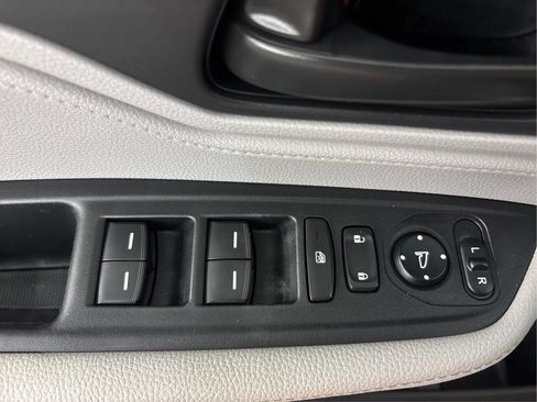 Used 2023 Honda Odyssey EX-L image 39