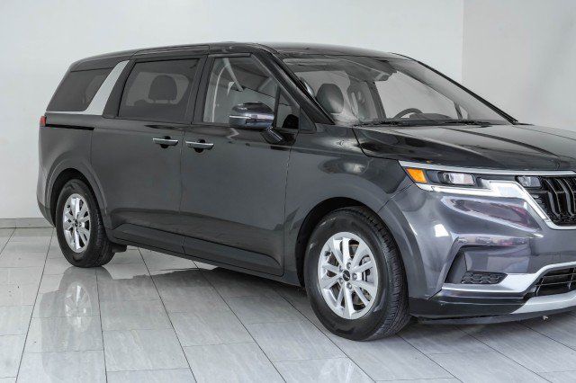 Used 2023 Kia Carnival LX FWD image 46