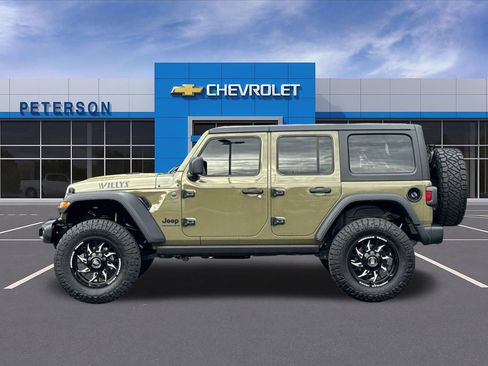 Used 2025 Jeep Wrangler Unlimited Sport AWD/4WD image 7