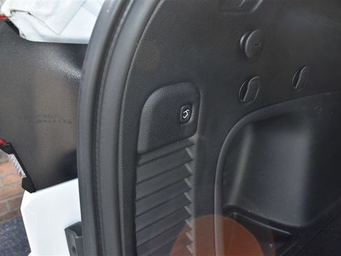 Used 2022 Jeep Grand Cherokee Laredo X image 28