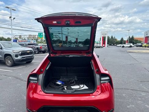 Used 2024 Toyota Prius Prime Premium w/ Advanced Technology Package FWD image 10