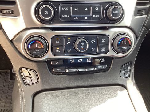 Used 2016 Chevrolet Tahoe LTZ AWD/4WD image 31