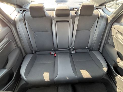 Used 2025 Honda Civic Sport image 37