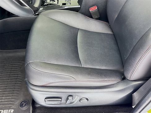 Used 2018 Toyota 4Runner TRD Off-Road Premium image 13