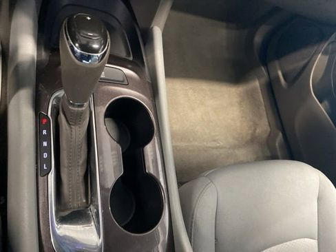 Used 2017 Chevrolet Malibu LS w/ LPO, Convenience Package 1 FWD image 23