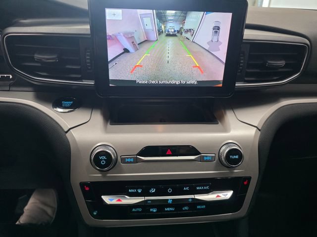 Used 2023 Ford Explorer XLT w/ Equipment Group 202A AWD/4WD image 20