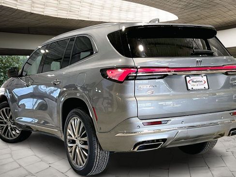 New 2026 Buick Enclave Avenir w/ Super Cruise Package image 3