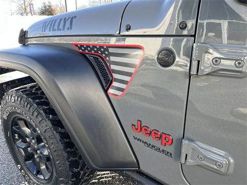 Used 2021 Jeep Wrangler Unlimited Willys image 11