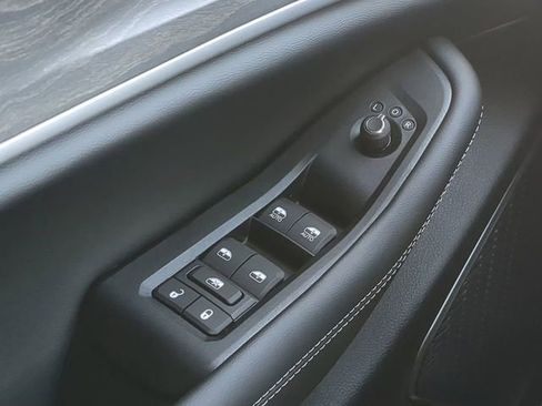 New 2026 Jeep Grand Cherokee Limited w/ Limited Altitude Package image 30