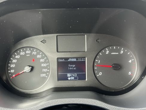 Used 2021 Mercedes-Benz Sprinter 2500 image 25