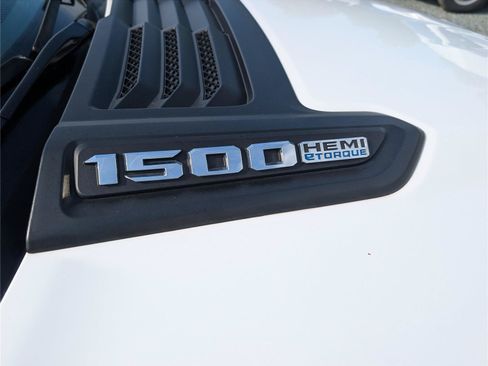 Used 2021 RAM 1500 Laramie w/ Sport Appearance Package AWD/4WD image 9