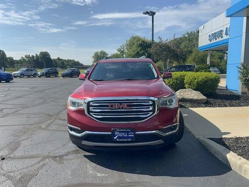 Used 2019 GMC Acadia SLT AWD/4WD image 2