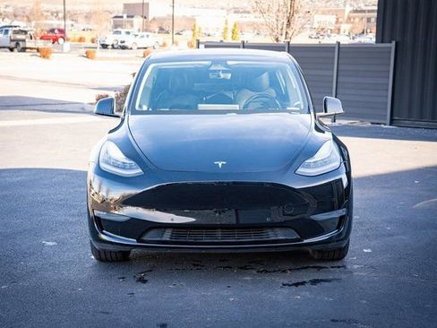Used 2020 Tesla Model Y Long Range AWD/4WD image 2