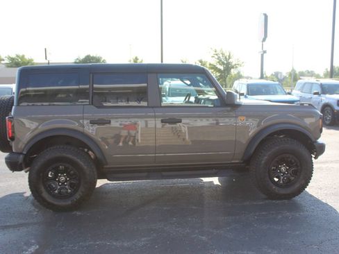 New 2026 Ford Bronco Badlands w/ Wildtrak Package AWD/4WD image 7