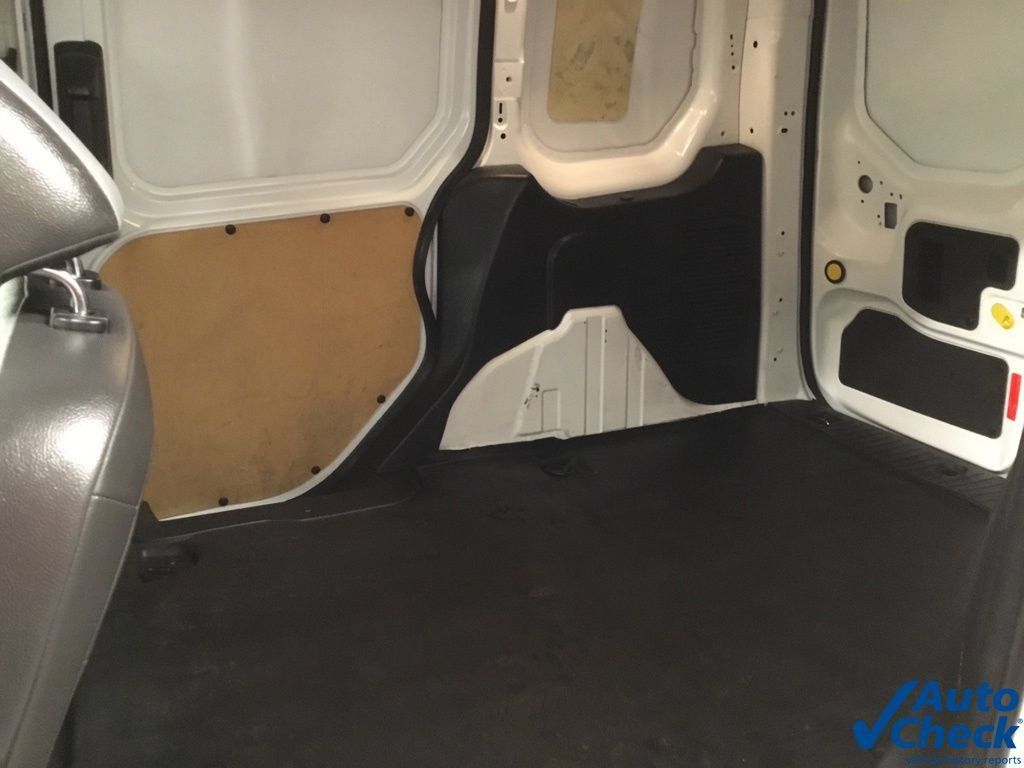 Used 2017 Ford Transit Connect XL FWD image 18