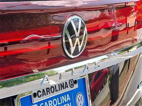 New 2025 Volkswagen Atlas Cross Sport SE image 24
