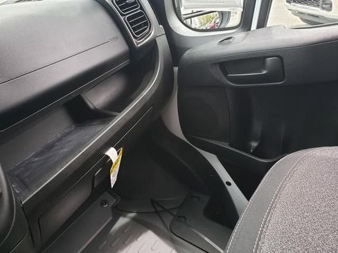 Used 2025 RAM ProMaster 1500 w/ Convenience Group FWD image 23