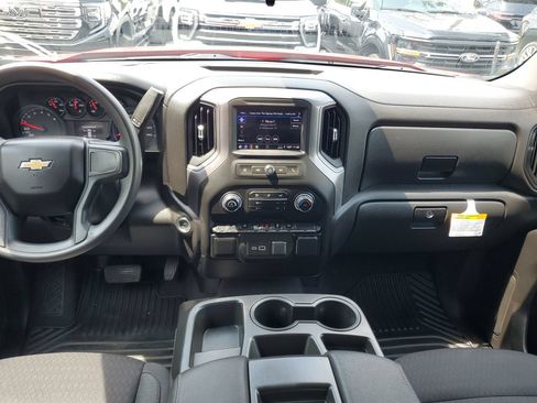 Used 2024 Chevrolet Silverado 1500 Custom w/ Turbomax Blackout Package RWD image 14