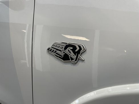 Used 2026 RAM 1500 Laramie AWD/4WD image 12