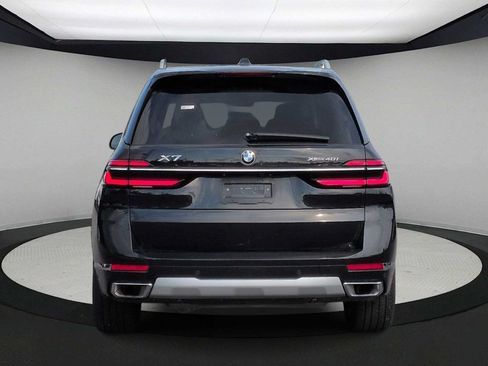 Used 2026 BMW X7 xDrive40i w/ Premium Package AWD/4WD image 7