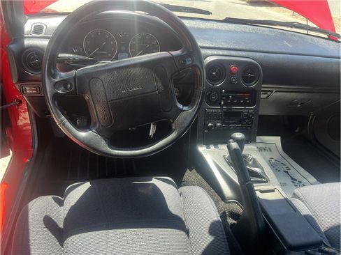 Used 1991 MAZDA MX-5 Miata RWD image 11