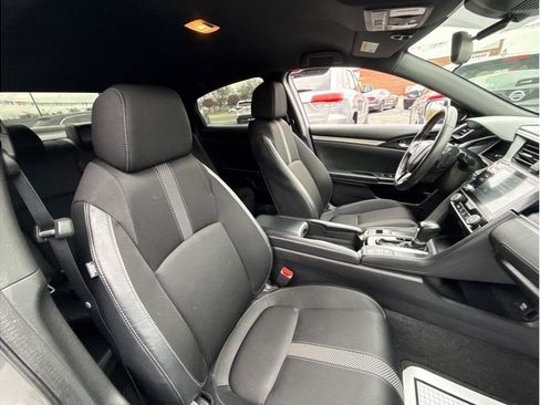 Used 2020 Honda Civic Sport image 6