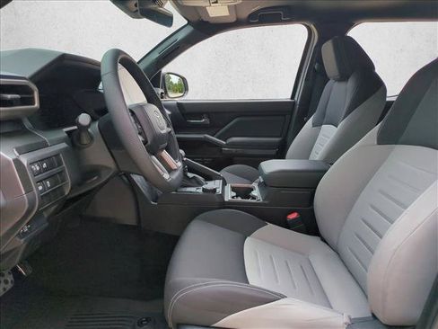 Used 2025 Toyota Tacoma TRD Sport RWD image 15