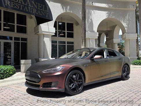 Used 2013 Tesla Model S RWD image 57