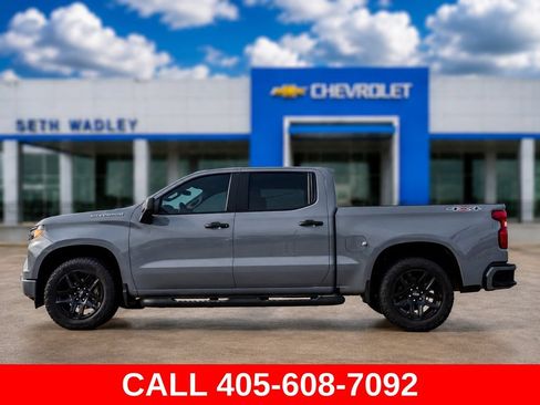 Used 2025 Chevrolet Silverado 1500 Custom w/ Turbomax Blackout Package AWD/4WD image 61
