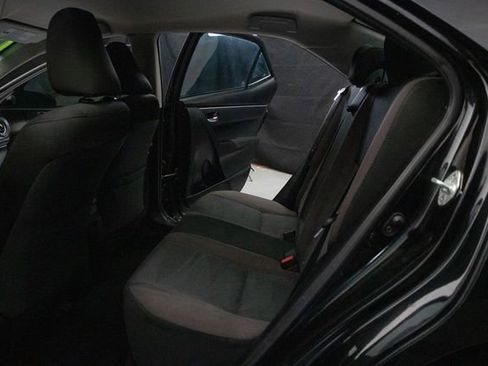 Used 2017 Toyota Corolla LE image 20