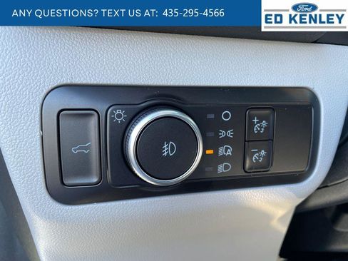 New 2026 Ford Escape Platinum w/ Premium Technology Package image 21