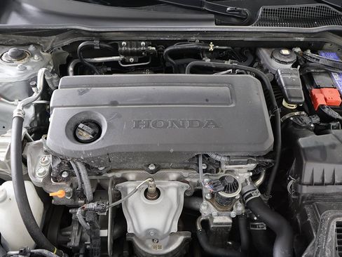 Used 2025 Honda Civic Sport image 18