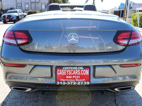 Used 2021 Mercedes-Benz C 300 Cabriolet image 4