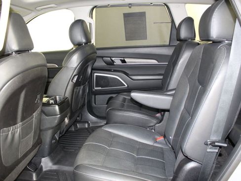 Used 2021 Kia Telluride EX w/ EX Premium Package image 22