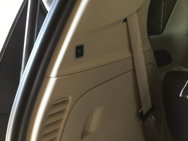 Used 2021 Chrysler Pacifica Touring-L FWD image 42
