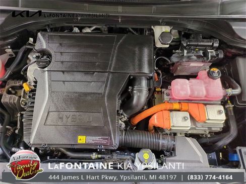 Certified 2022 Kia Niro LXS image 1