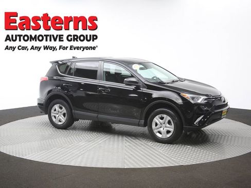 Used 2018 Toyota RAV4 LE w/ All Weather Liner Package FWD image 47