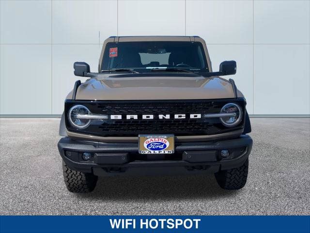 Used 2025 Ford Bronco Outer Banks AWD/4WD image 8