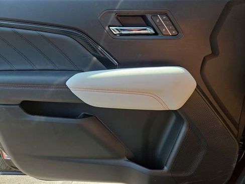 New 2026 GMC Canyon AT4X w/ AT4X AEV Edition image 23