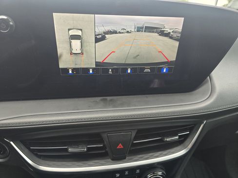 Used 2025 Buick Encore GX Sport Touring w/ Advanced Technology Package FWD image 23