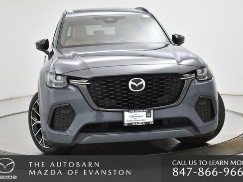 Certified 2025 MAZDA CX-70 3.3 Turbo S w/ Premium Plus AWD/4WD image 4