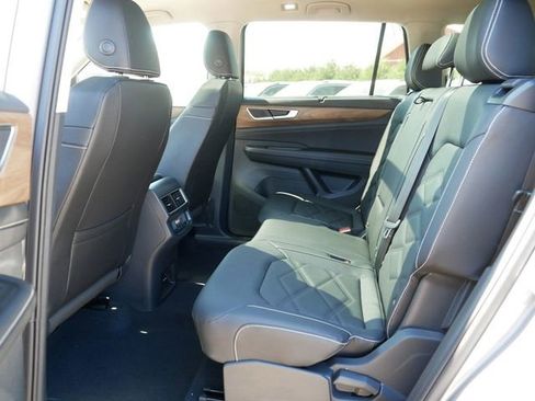 New 2026 Volkswagen Taos S FWD image 8