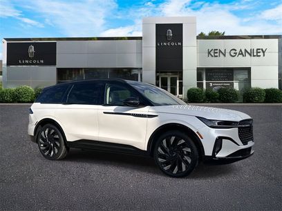 Used 2025 Lincoln Nautilus Reserve w/ Jet Appearance Package