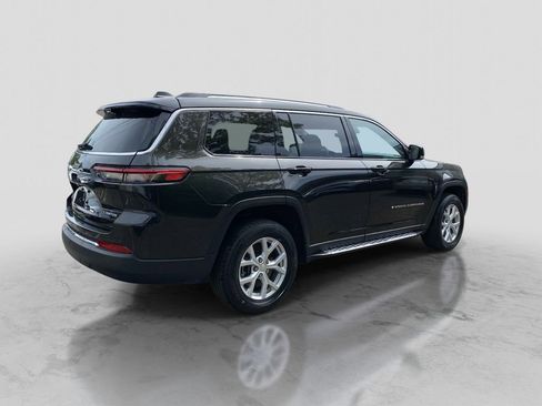 Used 2023 Jeep Grand Cherokee L Limited w/ Luxury Tech Group II AWD/4WD image 7