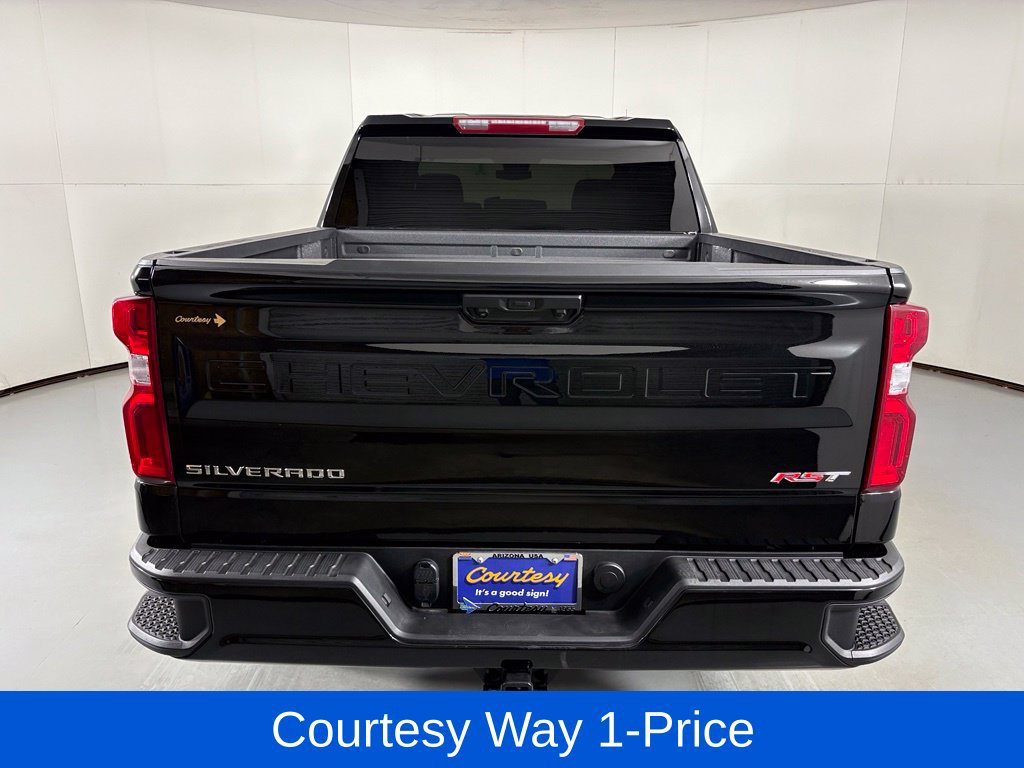 Used 2026 Chevrolet Silverado 1500 RST w/ RST Select Package RWD image 9
