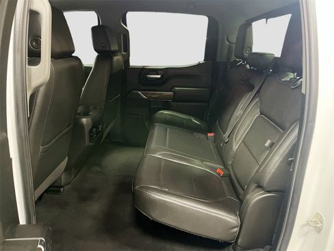 Used 2020 Chevrolet Silverado 1500 LT Trail Boss image 24